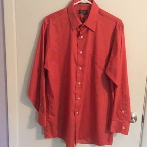 Men’s long sleeve dress shirt